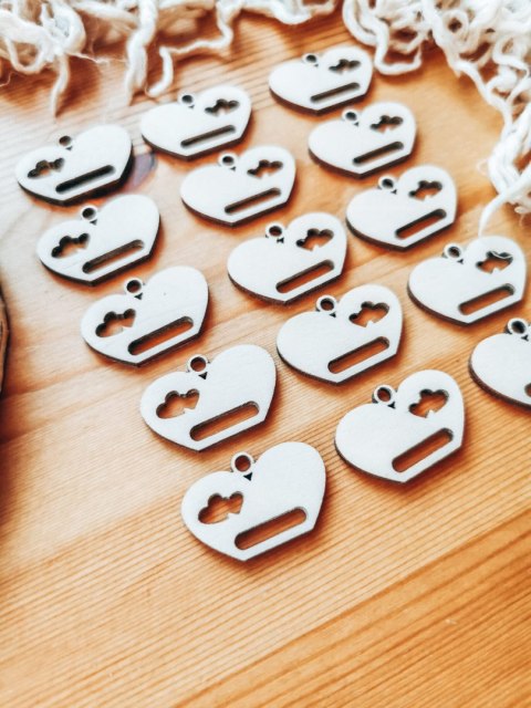 Baza do breloka (15szt) - serce 3cm - wzór 4