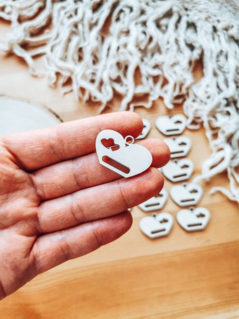 Baza do breloka (15szt) - serce 3cm - wzór 4