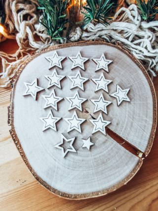 Baza do zawieszki (15szt) - gwiazdka 3cm - wzór 1 - - - (gwiazdki, gwiazda, gwiazdy)
