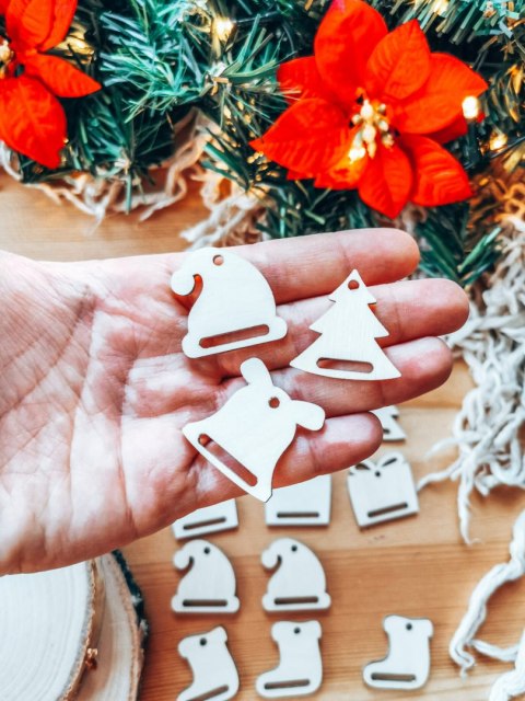 Baza do zawieszki - mix świąteczny (10szt) 3cm - baza do bombki, breloczka - - - (breloka breloczek Gwiazdka Boże Narodzenie bom