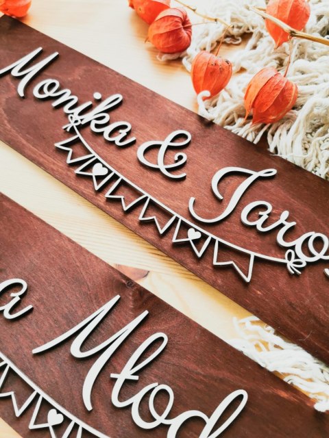 Drewniane tablice rejestracyjne - girlanda z sercem (WZÓR 13)