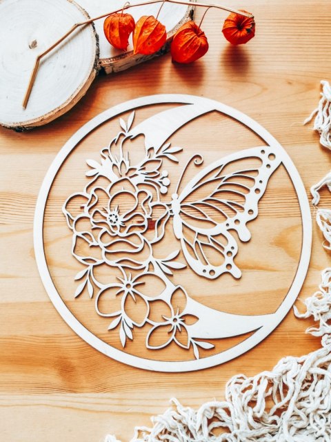 Koło do dekoracji 008 - motyl 1