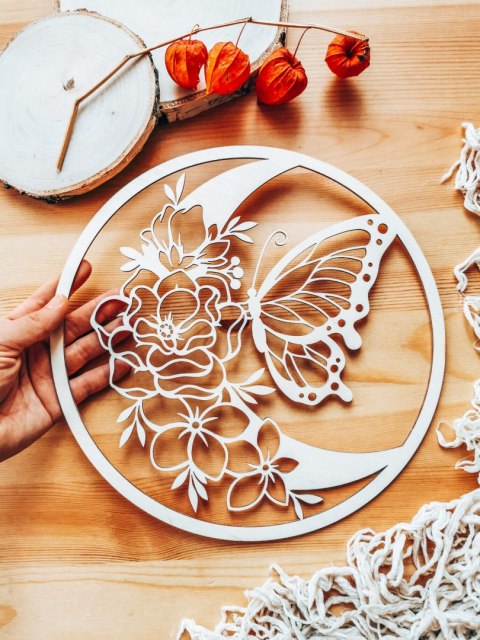 Koło do dekoracji 008 - motyl 1