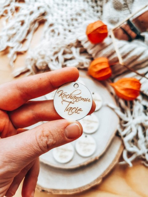 Zawieszka 3cm (10szt) - Kochanemu Tacie (1 wzór)