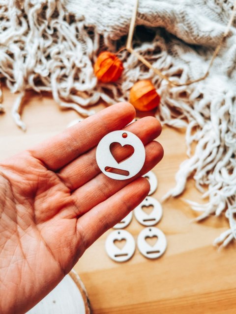 Baza do breloczka (15szt) - koło 3cm - wzór 3 - serce