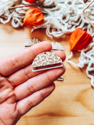 Baza do kolczyków (6szt) - cętki lamparta grawerowane - kolczyki