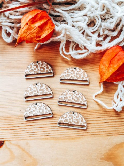 Baza do kolczyków (6szt) - cętki lamparta grawerowane - kolczyki