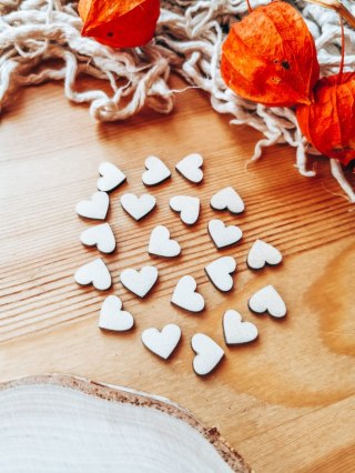DEKOR 002 - serce 2cm (20szt) (DK-002)
