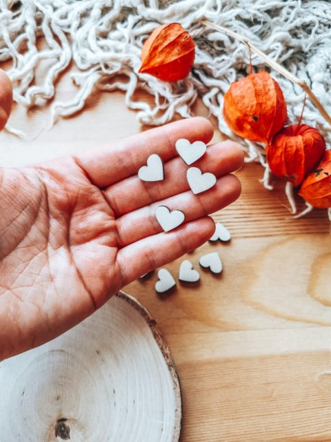 DEKOR 002 - serce 2cm (20szt) (DK-002)