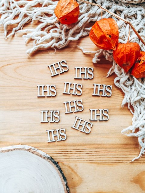 DEKOR IHS 3cm (10szt) - wzór 1 (DK-010)