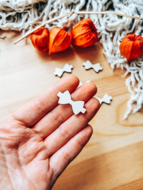 DEKOR kokardka muszka 3-5cm (5szt) - wzór 2 (DK-015)