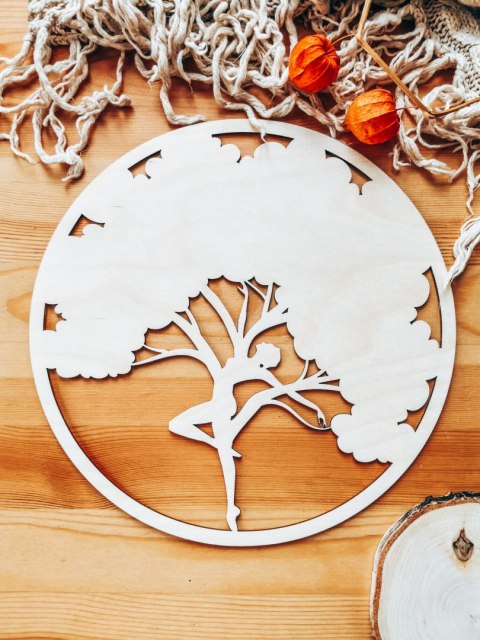 Koło do dekoracji 017 - kobieta