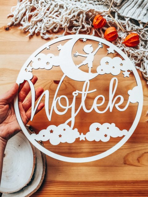 Koło z imieniem - Mały Marzyciel (2 wzory) - (obręcz imienna z chmurami, chmury)