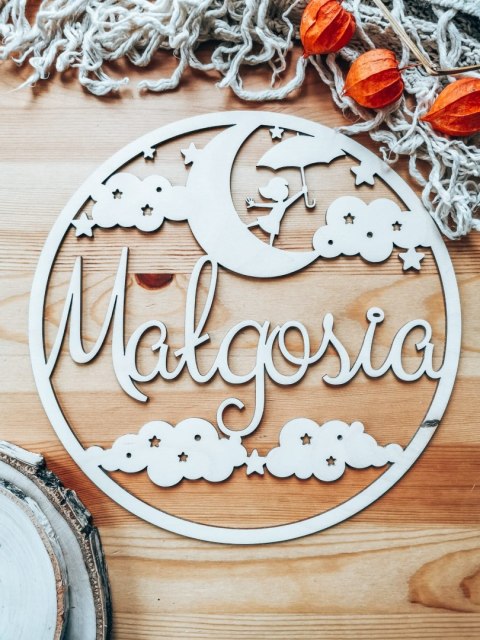 Koło z imieniem - Mały Marzyciel (2 wzory) - (obręcz imienna z chmurami, chmury)