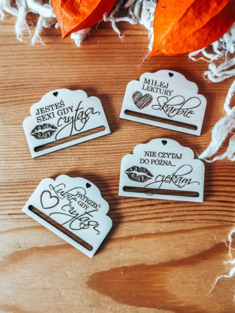 Lubię patrzeć gdy czytasz - zakładka ozdobna 5x3,5cm (3szt) - - - (baza do zakładki do książki)