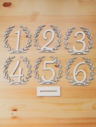 Numery stołów - wianek obręcz (8 wzorów)