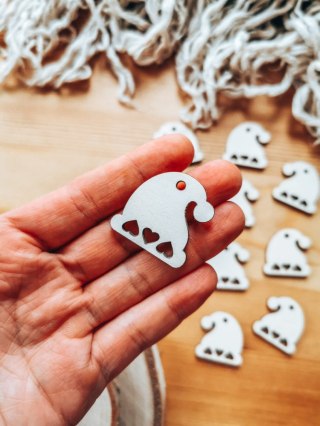 Baza do zawieszki - czapka z sercem (10szt) 3cm - baza do bombki, breloczka - - - (breloka breloczek Gwiazdka Boże Narodzenie bo