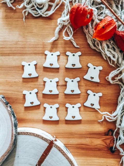 Baza do zawieszki - dzwonek z sercem (10szt) 3cm - baza do bombki, breloczka - - - (breloka breloczek Gwiazdka Boże Narodzenie b