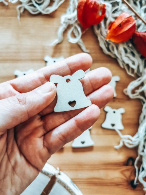 Baza do zawieszki - dzwonek z sercem (10szt) 3cm - baza do bombki, breloczka - - - (breloka breloczek Gwiazdka Boże Narodzenie b