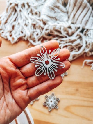 Baza do zawieszki - kwiatek 04 (5szt) 4-5cm - baza do bombki, breloczka - - - (breloka breloczek Gwiazdka Boże Narodzenie bombka