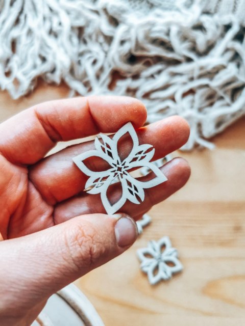 Baza do zawieszki - kwiatek 06 (5szt) 4-5cm - baza do bombki, breloczka - - - (breloka breloczek Gwiazdka Boże Narodzenie bombka