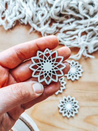 Baza do zawieszki - kwiatek 08 (5szt) 4-5cm - baza do bombki, breloczka - - - (breloka breloczek Gwiazdka Boże Narodzenie bombka