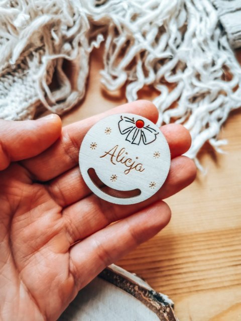 Bombka z imieniem - MINI 4cm - Gwiazdki - - - (dowolny tekst, imienna, imienne bombki i zawieszki firmowe z LOGO, do makramy)