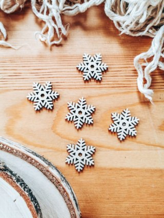 DEKOR śnieżynka 3-5cm (5szt) - wzór 3 (DK-042)