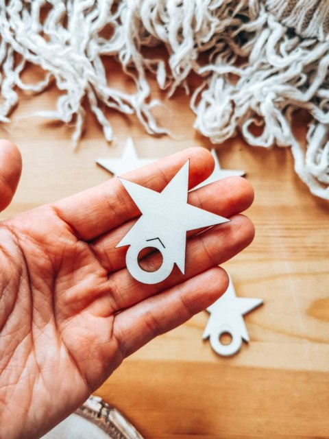 Gwiazda do choinki z makramy (5cm) (5szt) - wzór 01 - - - (gwiazdka gwiazdki na choinkę, baza do bombki bombka zawieszki zawiesz