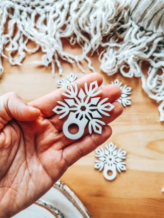 Gwiazda do choinki z makramy (5cm) (5szt) - wzór 05 - - - (gwiazdka gwiazdki na choinkę, baza do bombki bombka zawieszki zawiesz