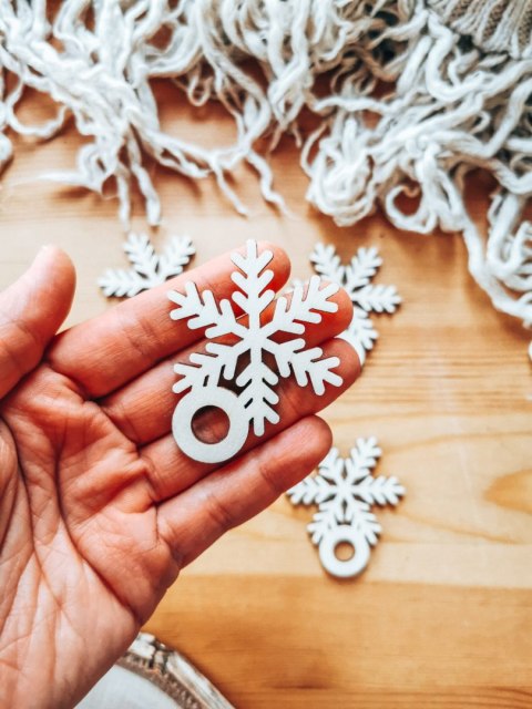 Gwiazda do choinki z makramy (5cm) (5szt) - wzór 07 - - - (gwiazdka gwiazdki na choinkę, baza do bombki bombka zawieszki zawiesz