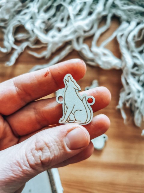 Łącznik do bransoletki /naszyjnika (4szt) - WILK 02 - - - (bransoletka, naszyjnik, kolia, baza do kolii)