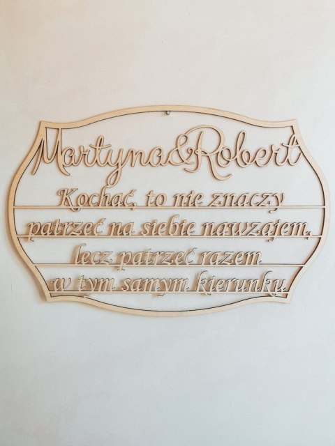 Obręcz ślubna 40x60cm (1szt) - Kochać to nie znaczy - imienna