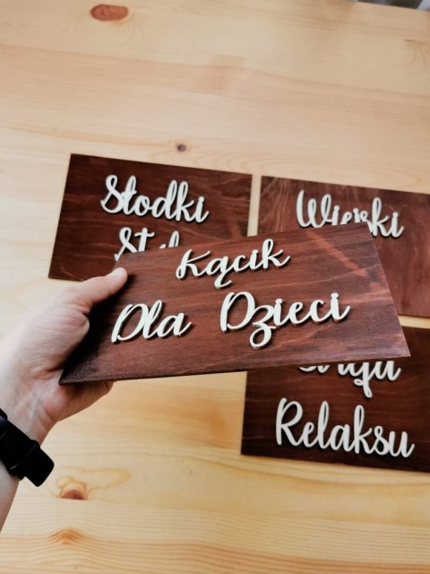 Tabliczka A5 z podpisem stołu (1szt) (Słodki Stół, Wiejski Stół, Księga Gości, Fotobudka, Stół Alkoholowy, Bimber, Piwo, Kącik d