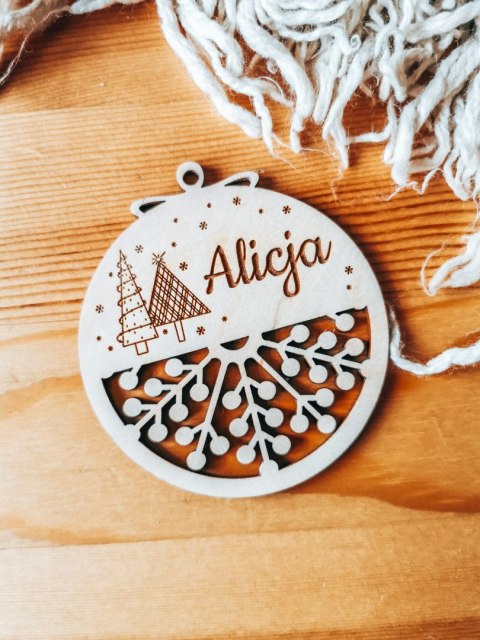 Bombka z imieniem - AŻUR 04 - Choineczki - - - (dowolny tekst, imienna, imienne bombki i zawieszki firmowe z LOGO)