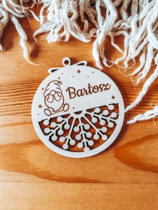 Bombka z imieniem - AŻUR 04 - Skrzat Świąteczny 02 - - - (dowolny tekst, imienna, imienne bombki i zawieszki firmowe z LOGO)