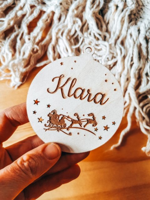 Bombka z imieniem - GWIAZDKI 01 - Sanie Mikołaja - - - (dowolny tekst, imienna, imienne bombki i zawieszki firmowe z LOGO)