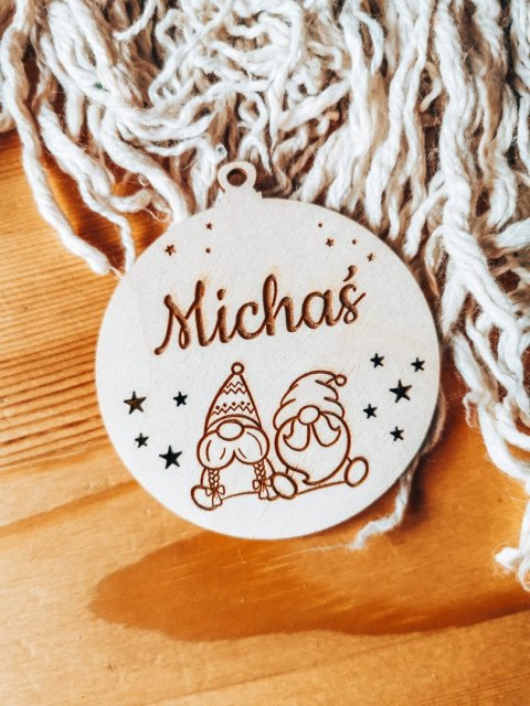 Bombka z imieniem - GWIAZDKI 01 - Skrzaty Świąteczne - - - (dowolny tekst, imienna, imienne bombki i zawieszki firmowe z LOGO)