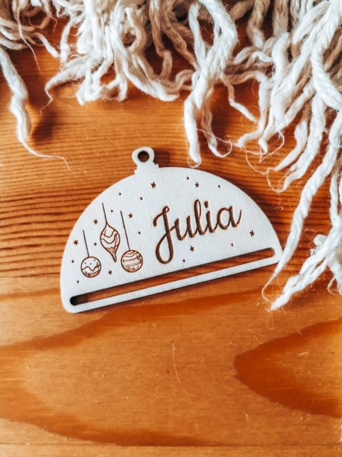 Bombka z imieniem - PÓŁOKRĄGŁA - Bombeczki 02 - - - (dowolny tekst, imienna, imienne bombki i zawieszki firmowe z LOGO)