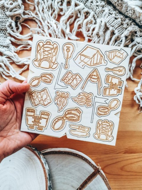 DEKOR - zestaw Biwak Podróżnik (14,5cm x 14,5cm)