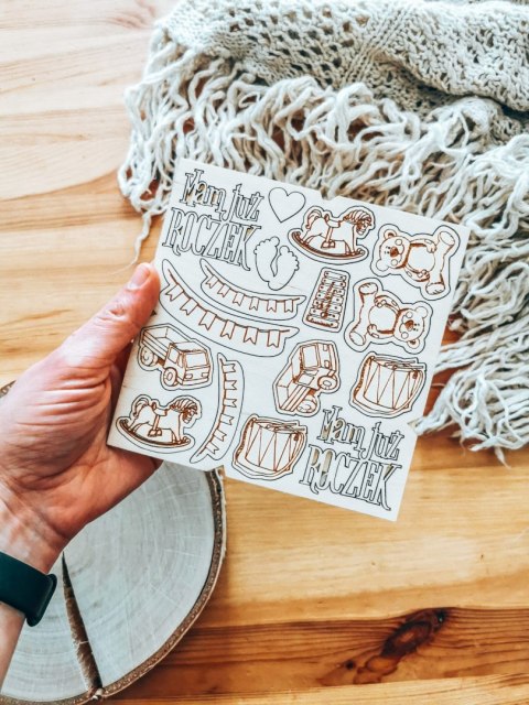 DEKOR - zestaw ROCZEK 01 (14,5cm x 14,5cm) - - - (pierwsze urodziny, zabawki, dziecko, mam już roczek)