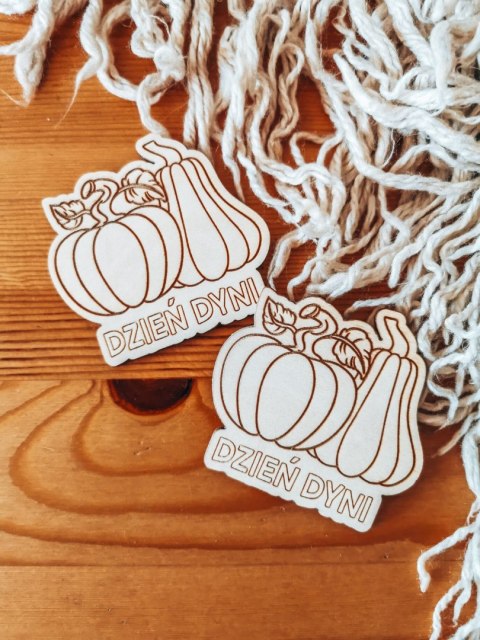 DYNIA 01 - magnes 7cm (2szt) - - - (odznaka)