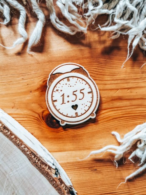 Dekory scrapki do metryczki - zegarek z gwiazdkami