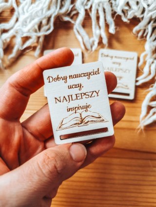 Dobry nauczyciel uczy /książka/ - zakładka prostokąt 4x5cm (3szt) - - - (baza do zakładki do książki)