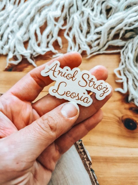 Dowolny tekst (Anioł Stróż z imieniem) - TABLICZKA po obrysie (1szt) wys. 3-4cm - - - (aniołek imienny, imię)