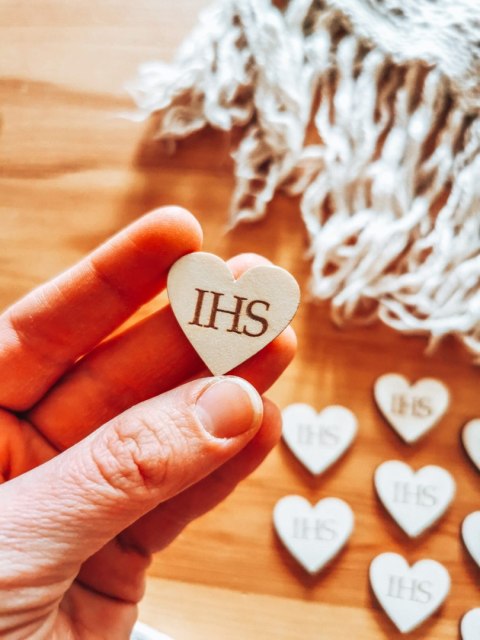 IHS - SERCE (5szt) 3/4/5cm - - - (serduszka, serduszko, serca, Pierwsza Komunia Święta)