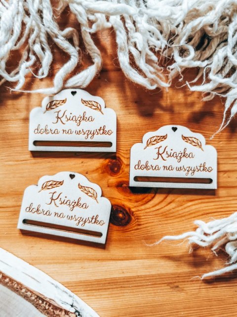 Książka dobra na wszystko - zakładka ozdobna 5x3,5cm (3szt) - - - (baza do zakładki do książki)