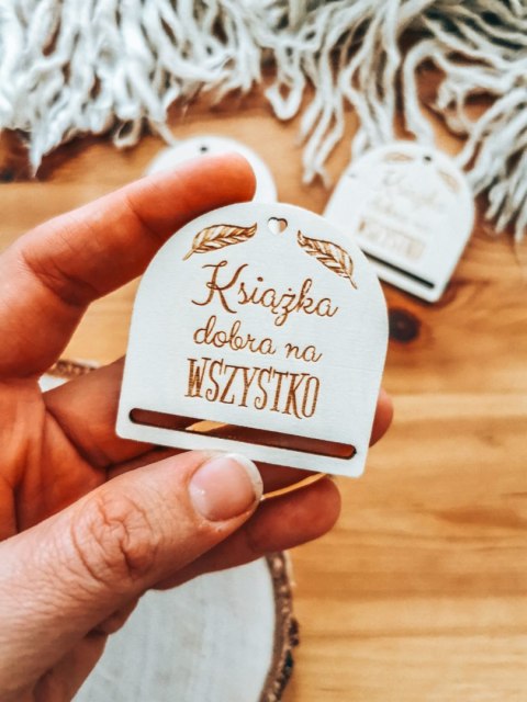 Książka dobra na wszystko - zakładka półokrągła 5cm (3szt) - - - (baza do zakładki do książki)