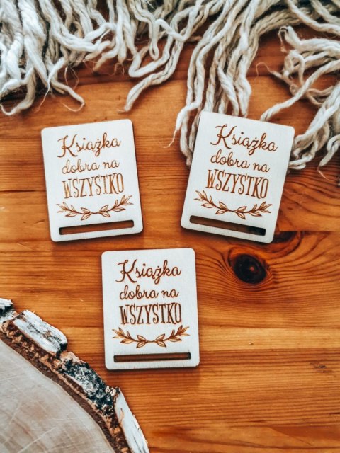 Książka dobra na wszystko - zakładka prostokąt 4x5cm (3szt) - - - (baza do zakładki do książki)