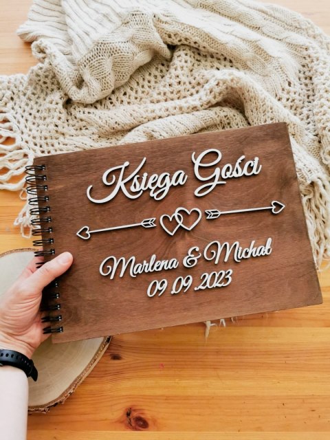 Księga Gości z drewnianą okładką - napis 3d - Strzałki - - - (album na zdjęcia)